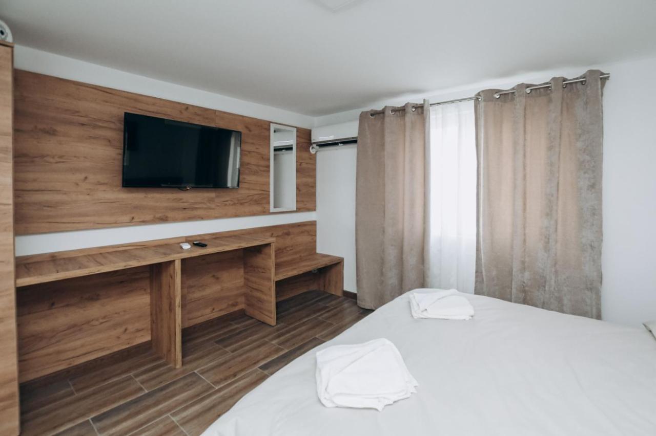 Apartmani Otasevic Κλάντοβο Εξωτερικό φωτογραφία
